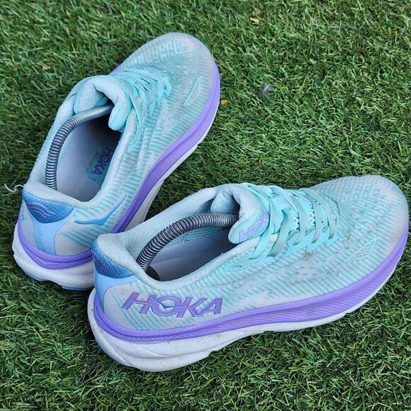 HOKA CLIFTON 9 - Womens Athletic Shoes - SIZE 7.5B - Picture 6 of 9